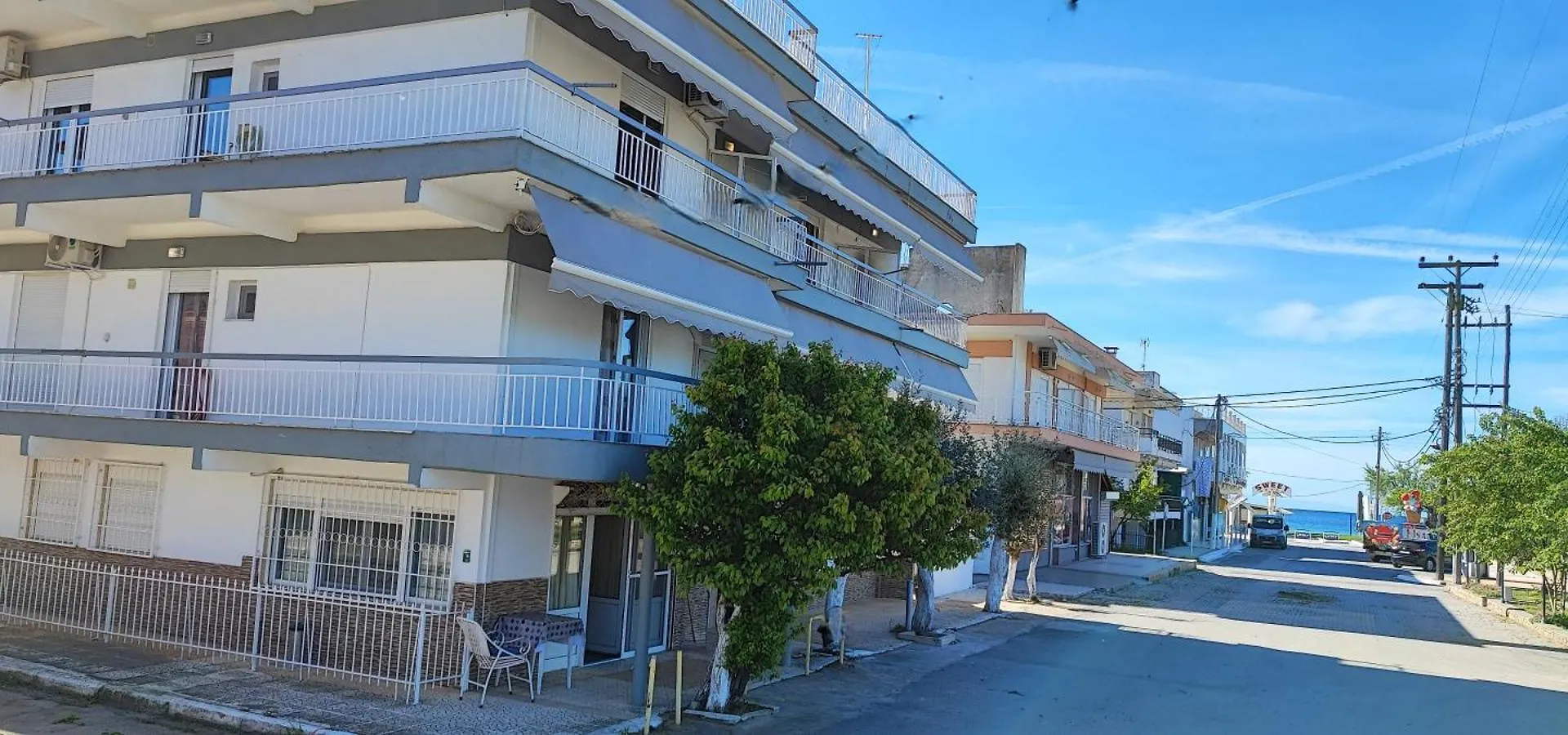 Makis Apartments Flogita Greece